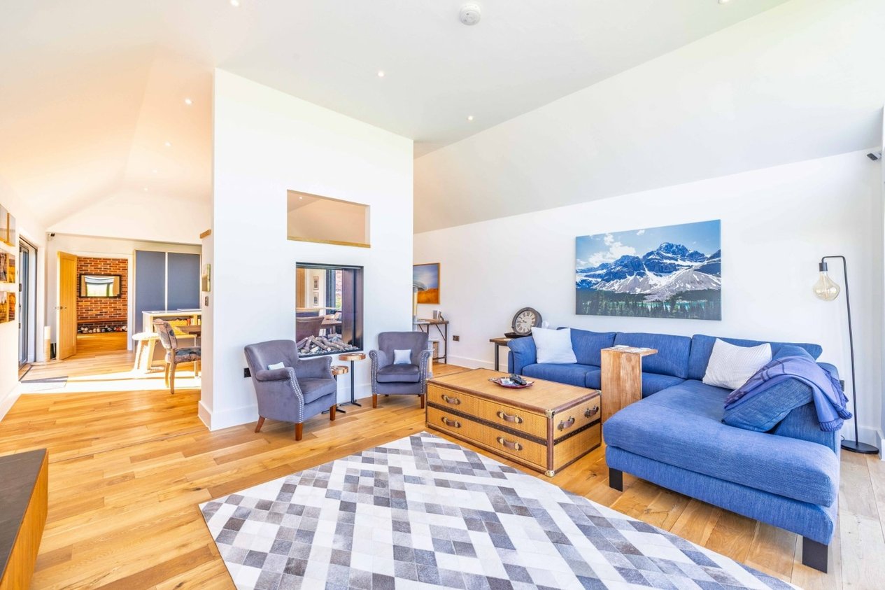 Properties For Sale in Dambridge Farm Road Wingham
