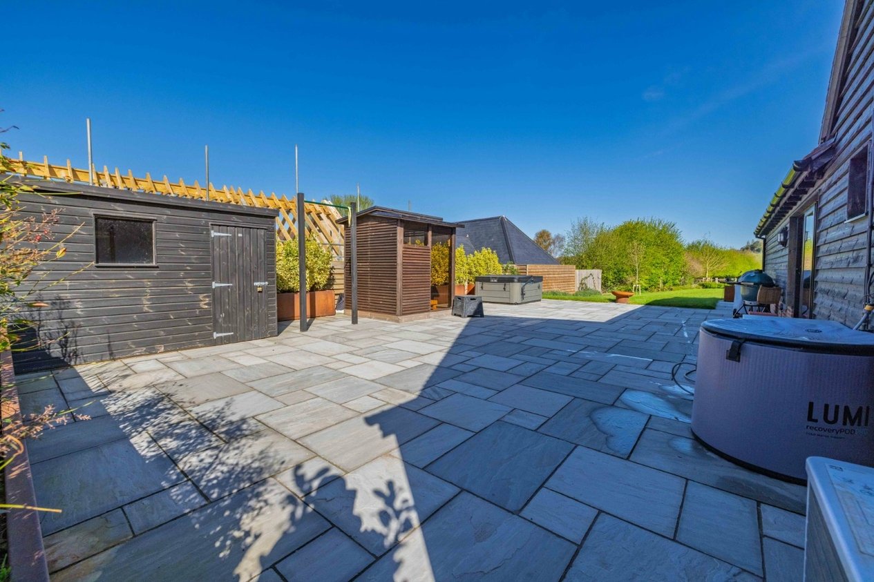 Properties For Sale in Dambridge Farm Road Wingham