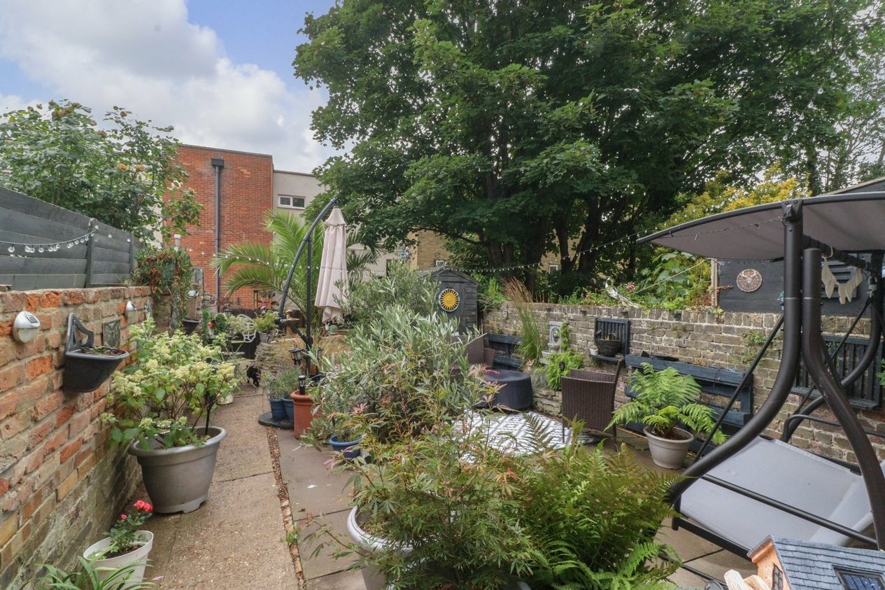 Properties For Sale in Dane Hill Row Margate