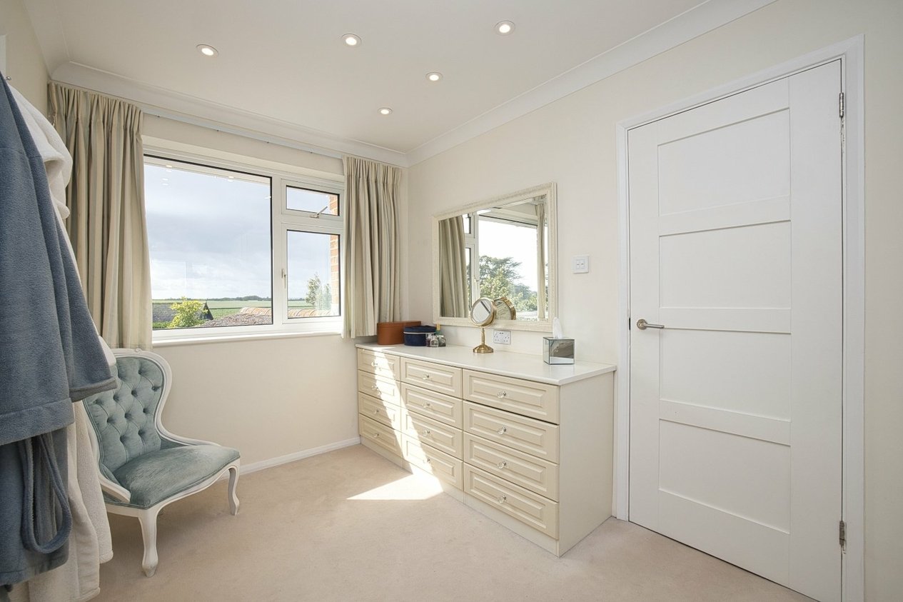 Properties For Sale in Dane Road Birchington