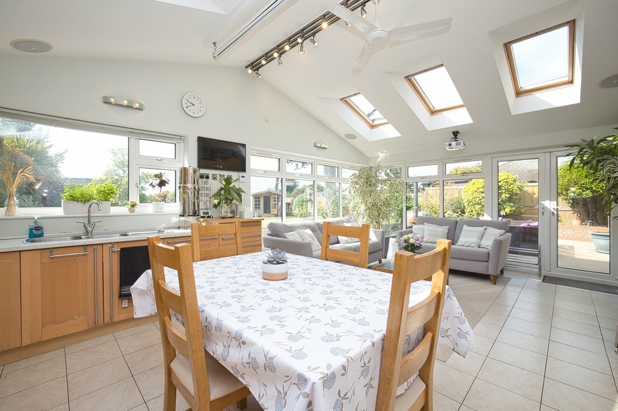 Properties For Sale in Dane Road Birchington