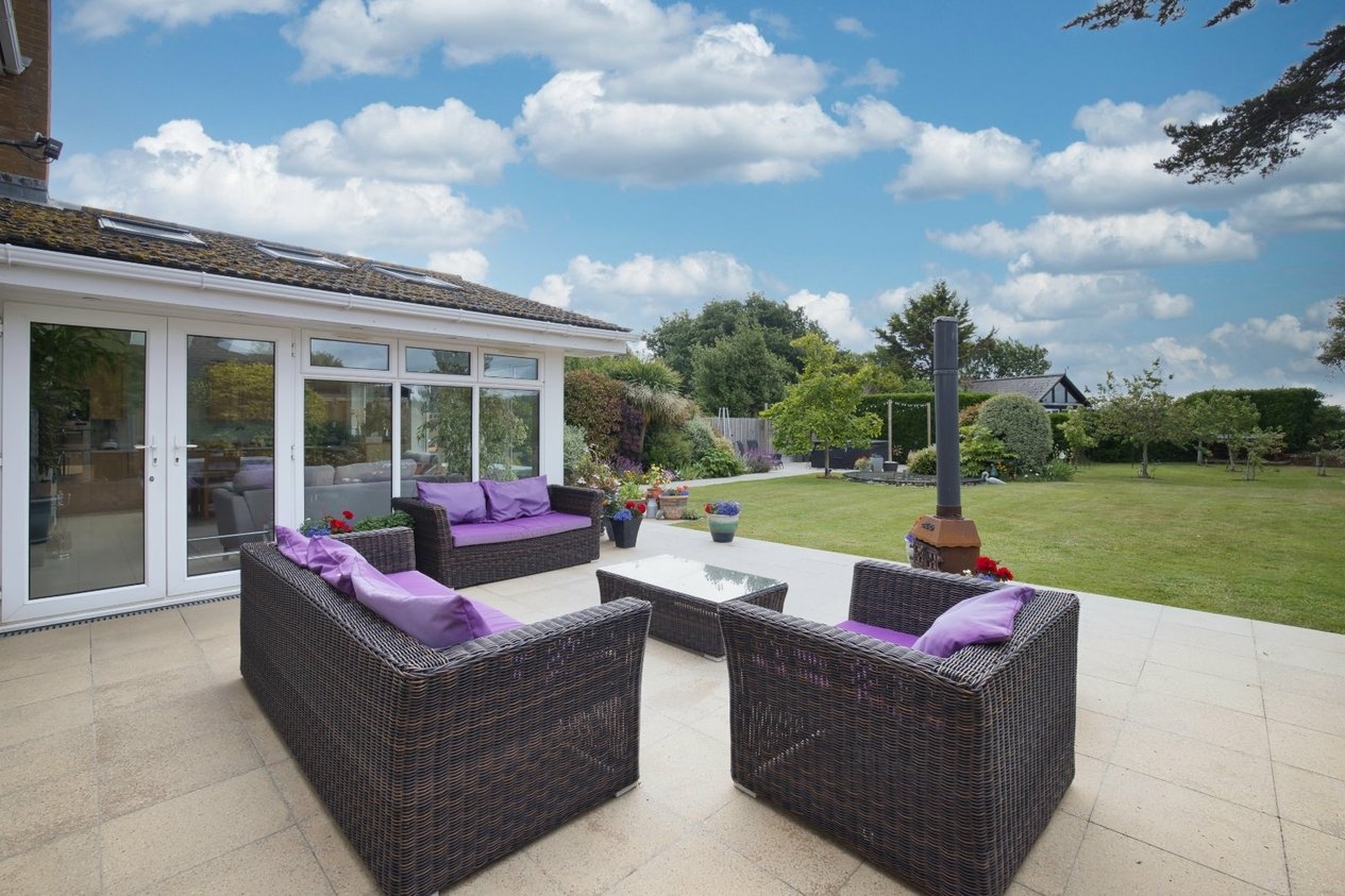 Properties For Sale in Dane Road Birchington