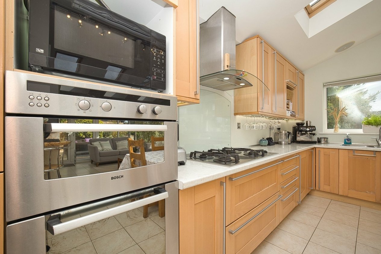 Properties For Sale in Dane Road Birchington