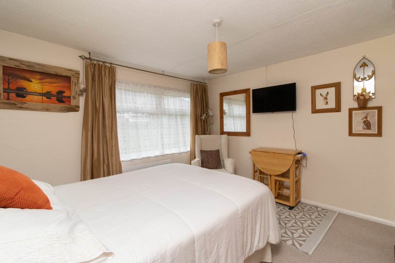 Properties For Sale in Dargate Road  Yorkletts