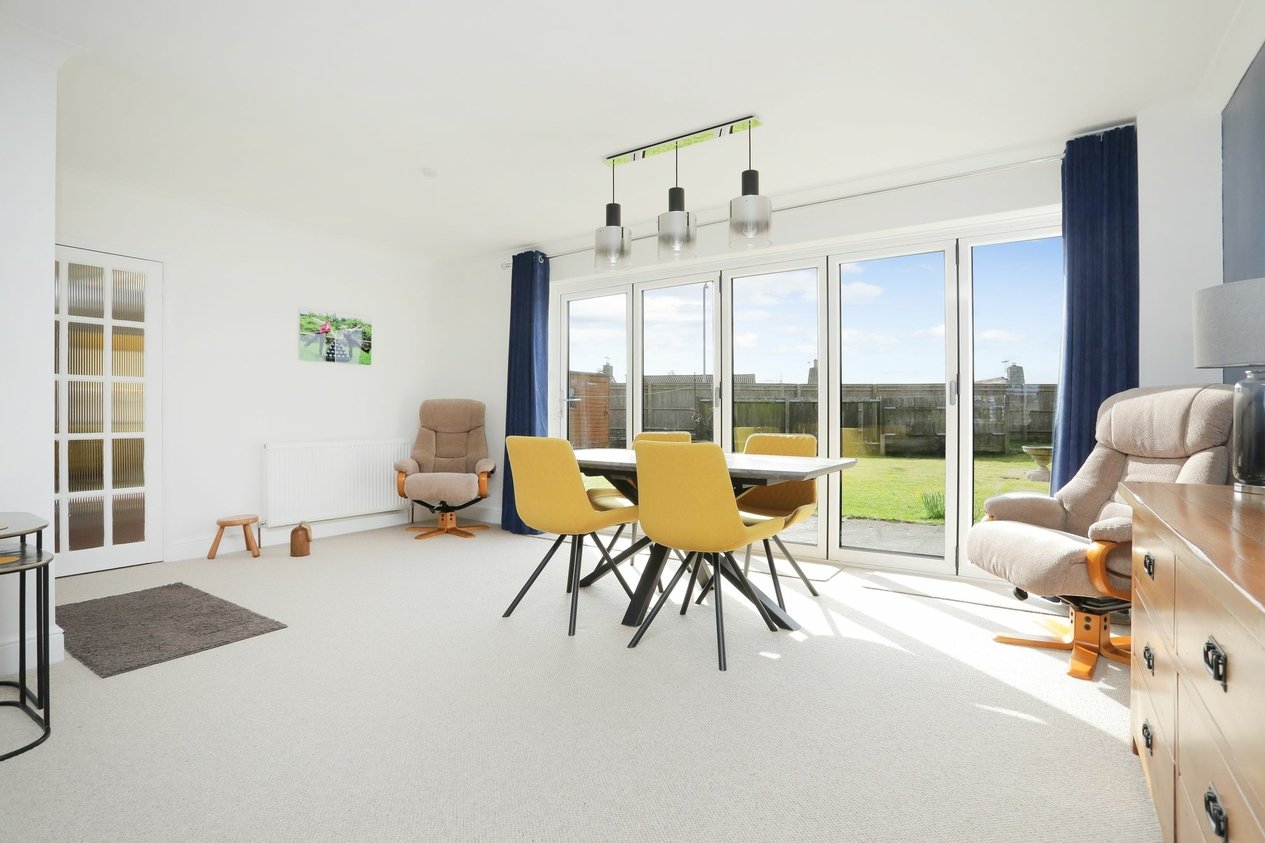 Properties For Sale in Daryngton Avenue  Birchington