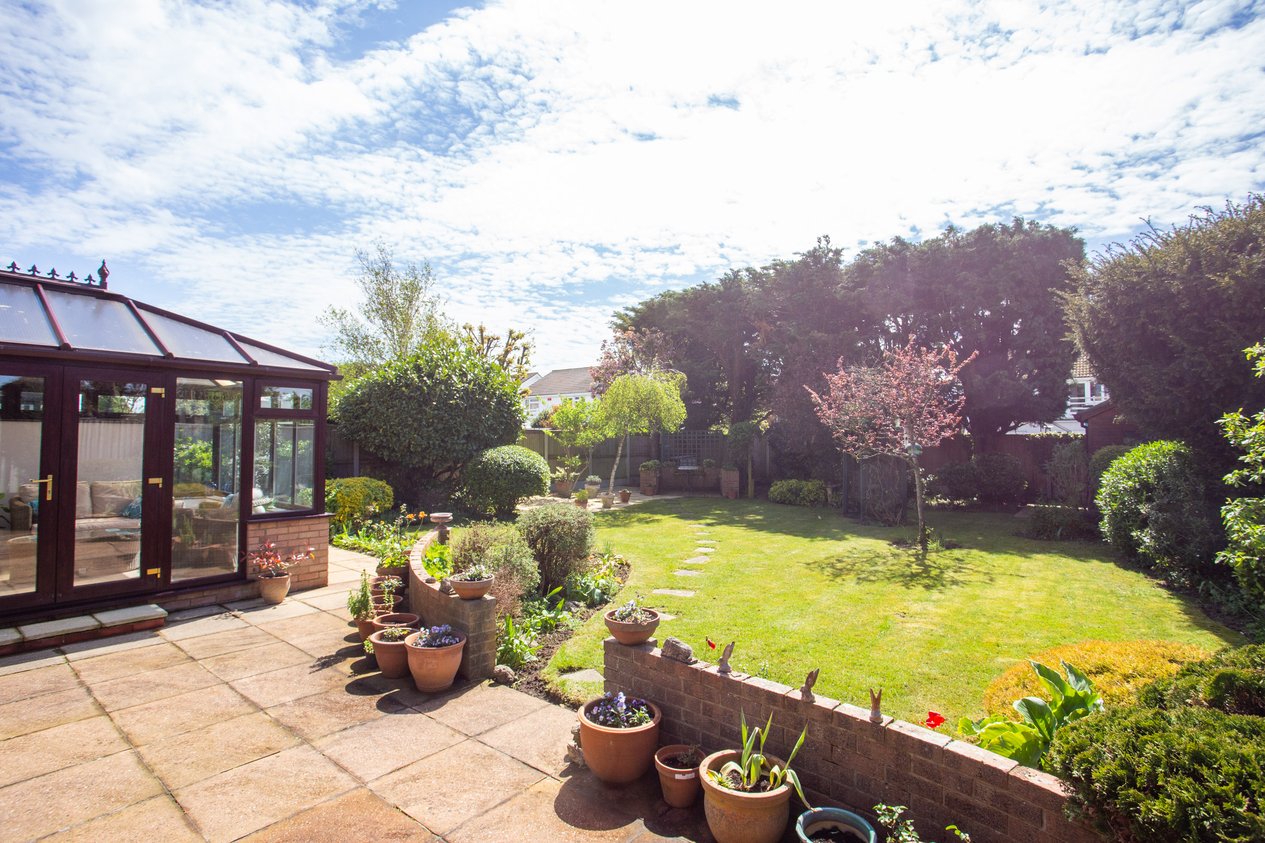 Properties For Sale in Daryngton Avenue Birchington