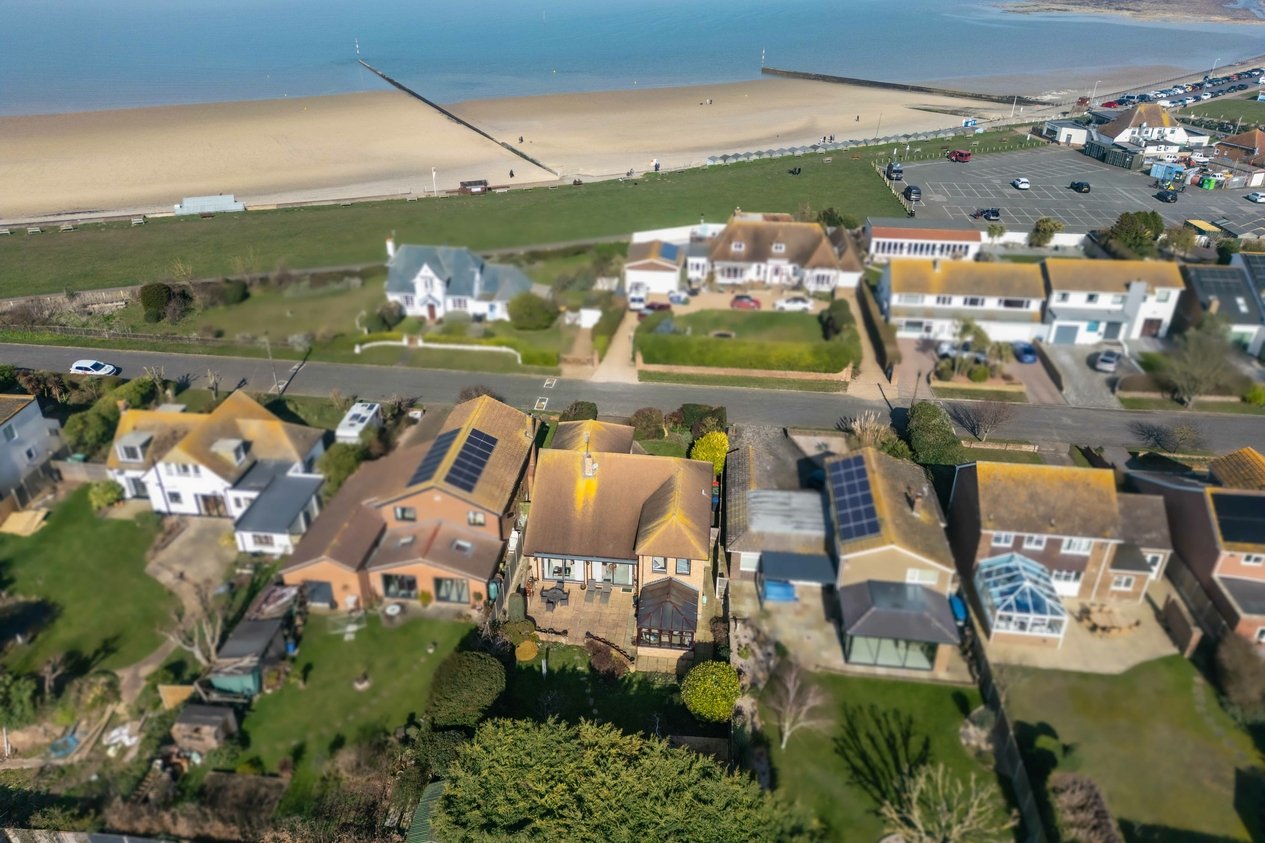 Properties For Sale in Daryngton Avenue Birchington