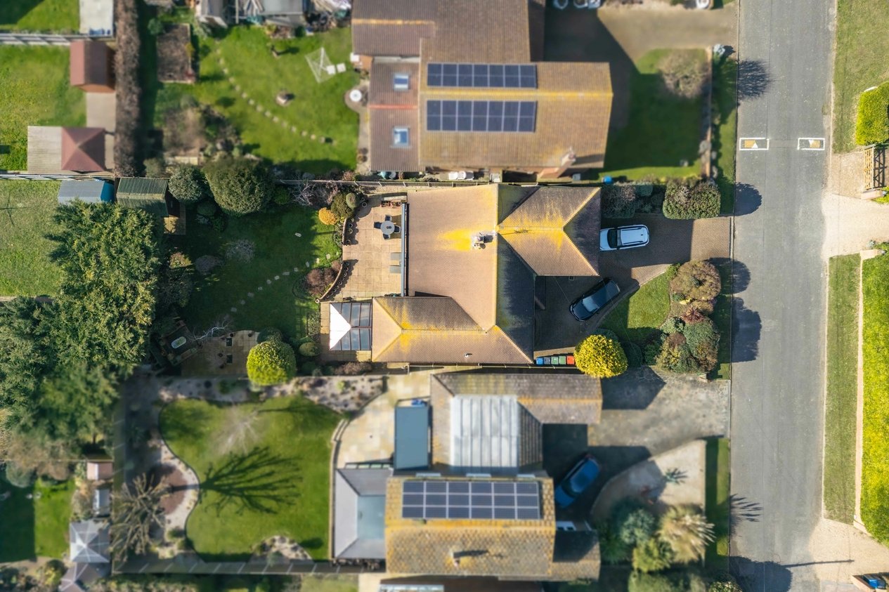 Properties For Sale in Daryngton Avenue Birchington