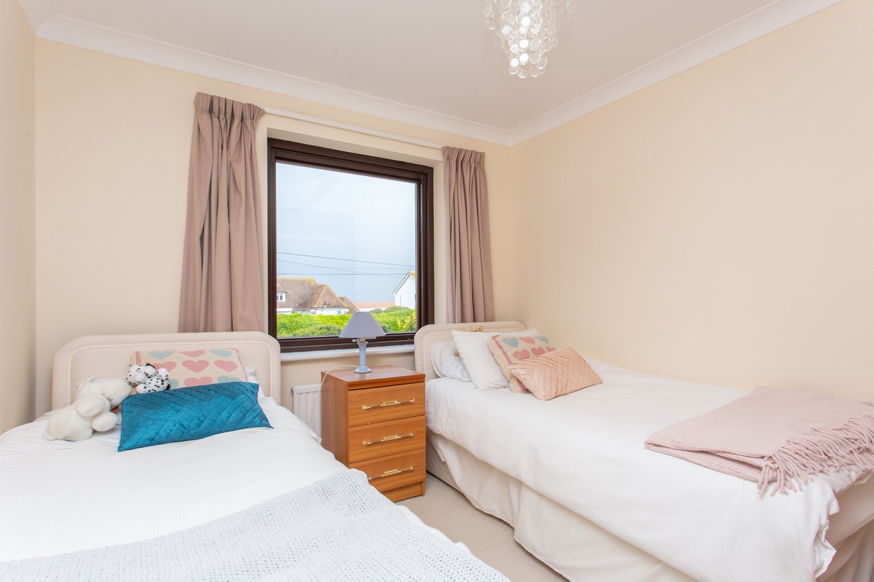 Properties For Sale in Daryngton Avenue Birchington