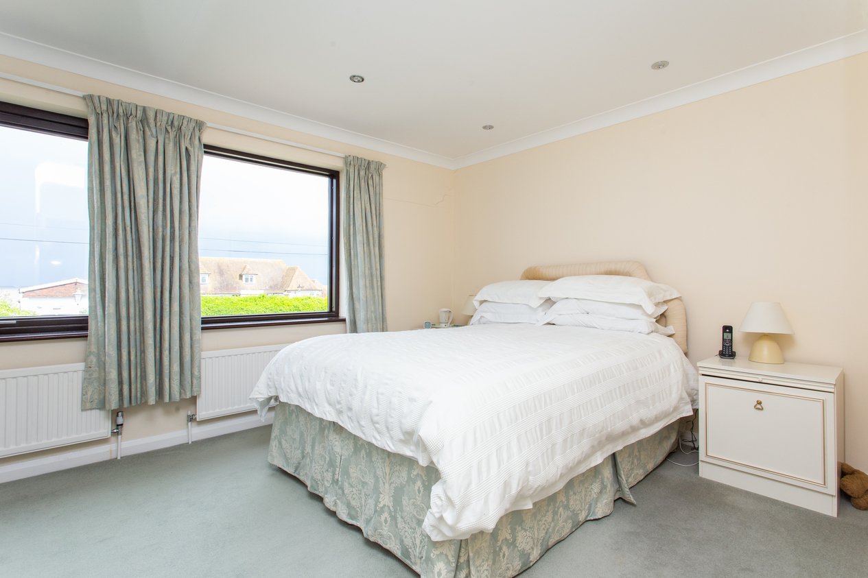 Properties For Sale in Daryngton Avenue Birchington