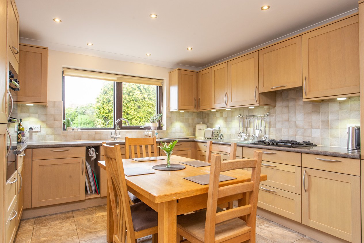 Properties For Sale in Daryngton Avenue Birchington