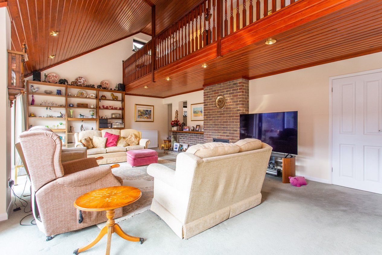 Properties For Sale in Daryngton Avenue Birchington