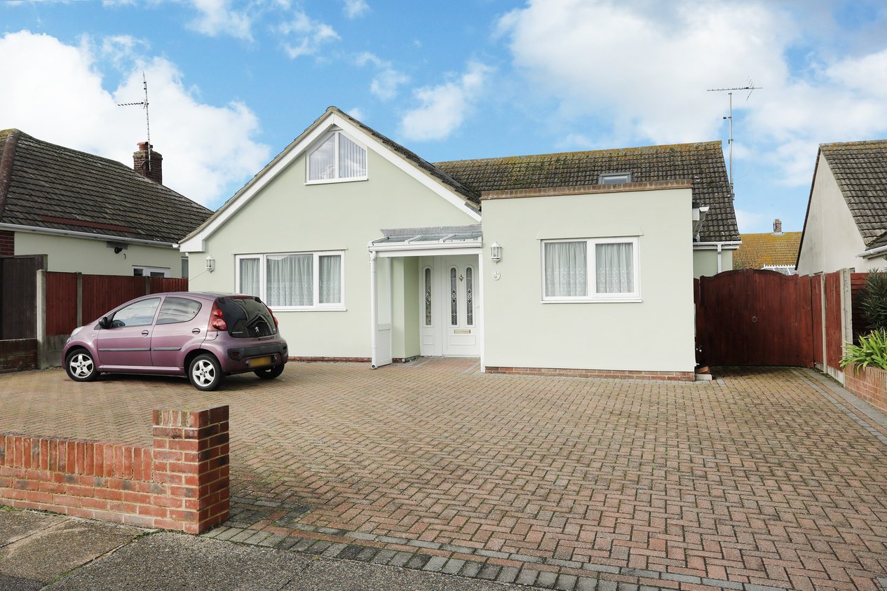 Properties For Sale in David Avenue Margate