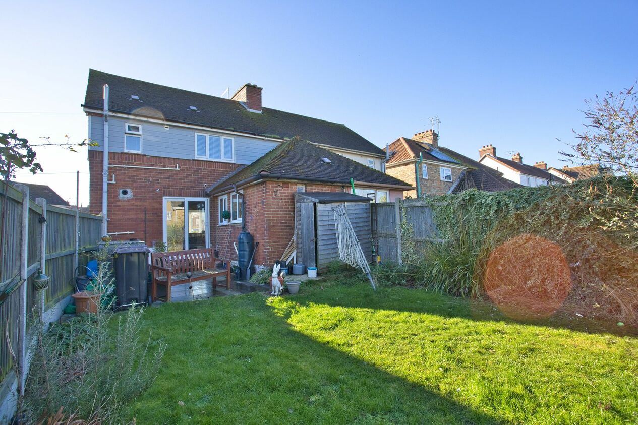 Properties For Sale in Davis Avenue  Deal