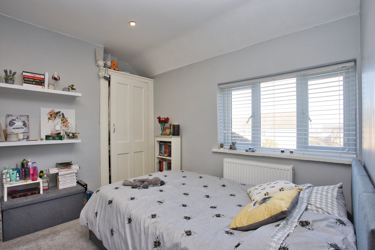 Properties For Sale in Davis Avenue Deal