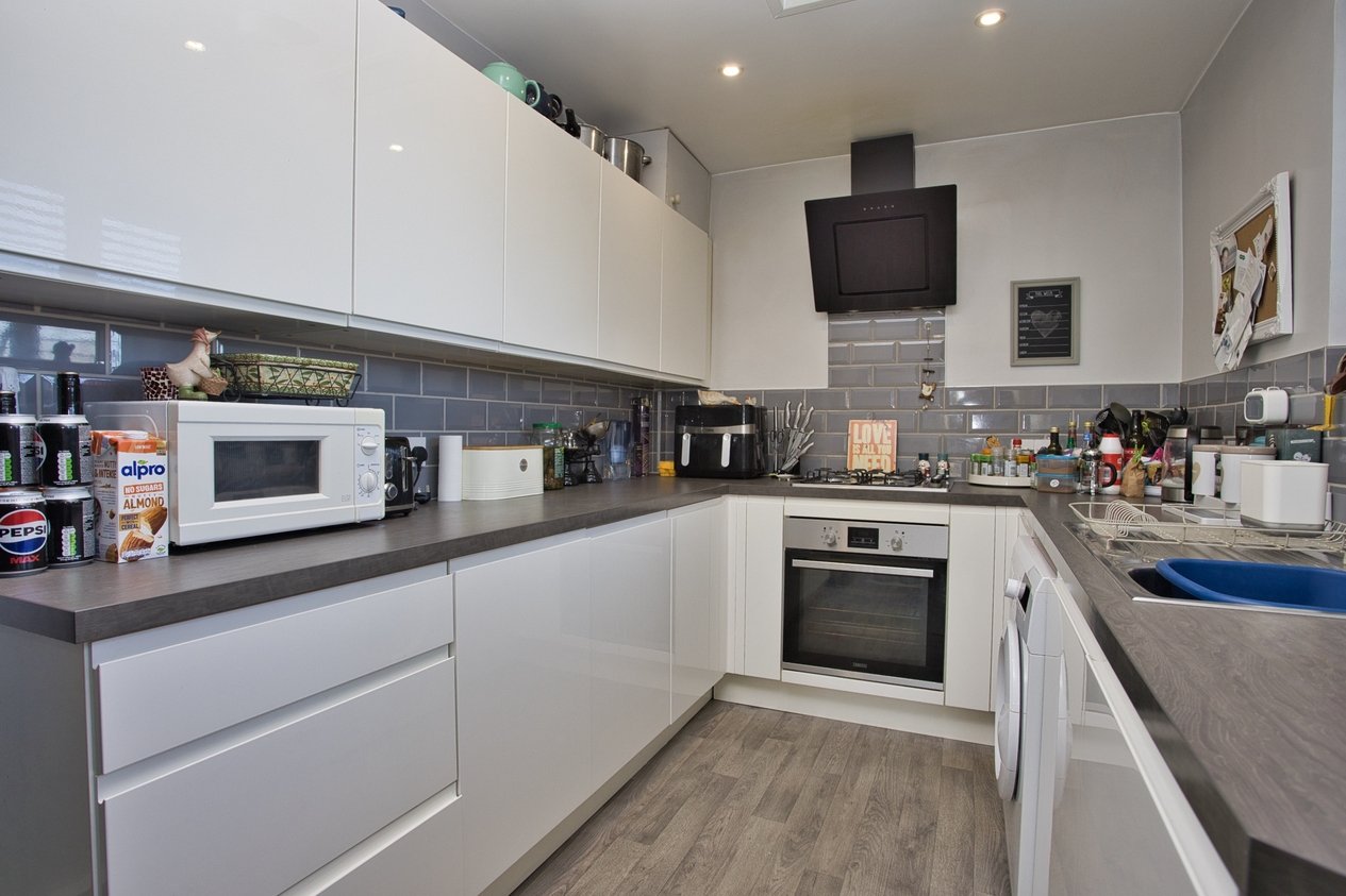 Properties For Sale in Davis Avenue Deal