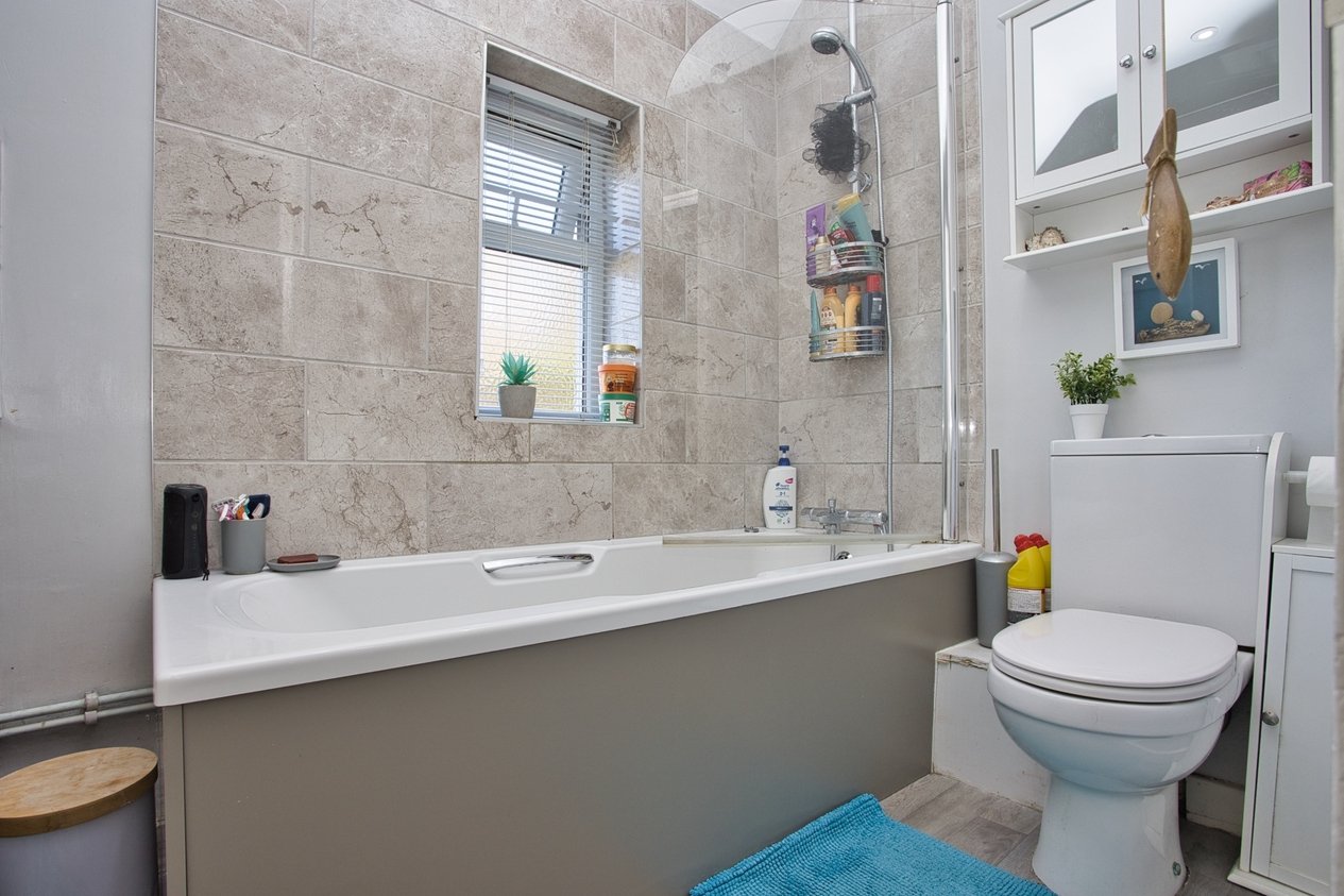 Properties For Sale in Davis Avenue Deal