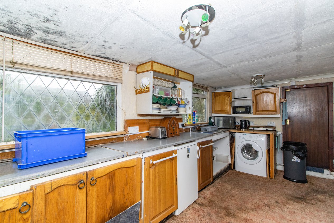 Properties Under Offer in Daytona Way Herne Bay