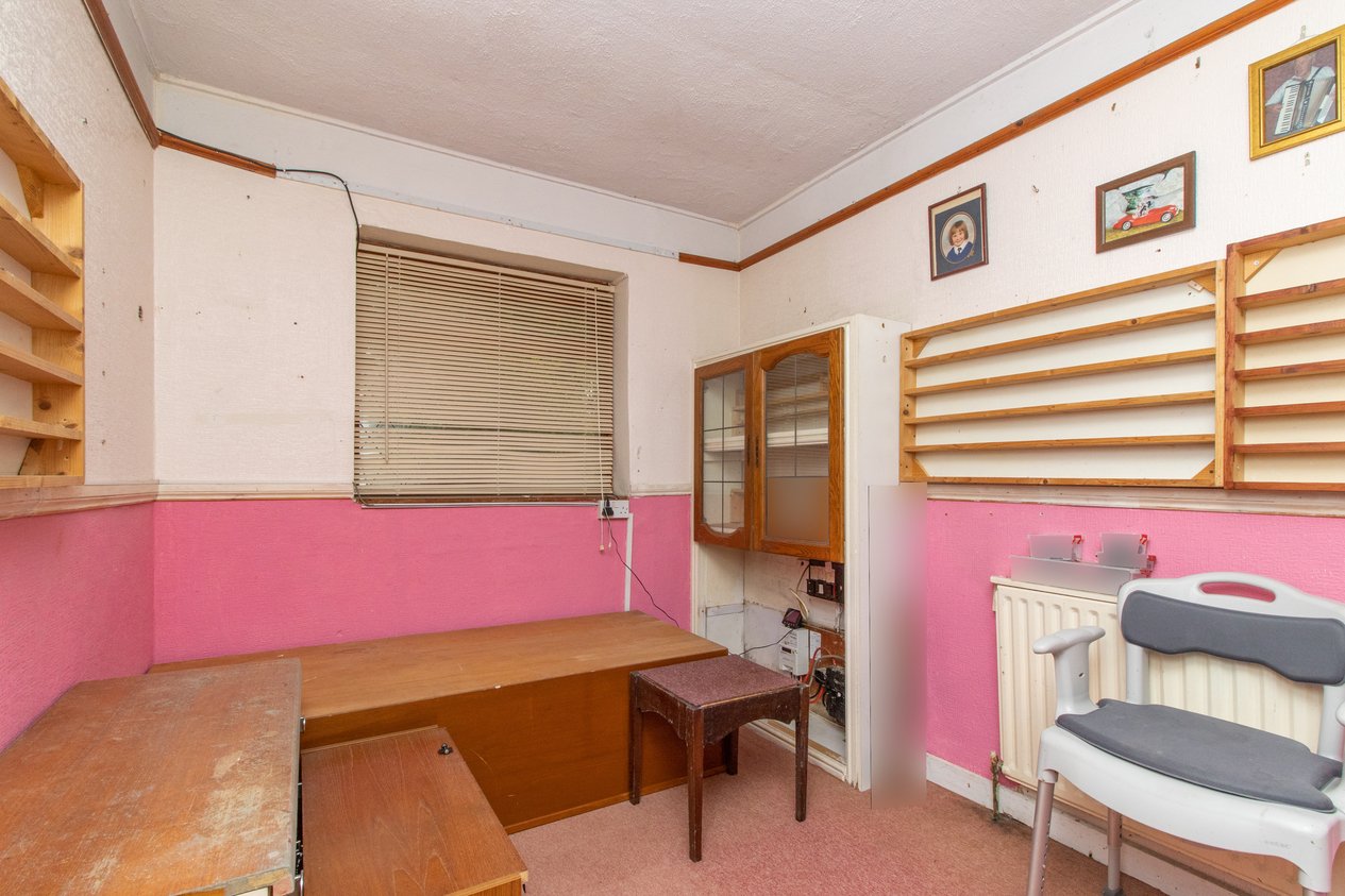 Properties Under Offer in Daytona Way Herne Bay