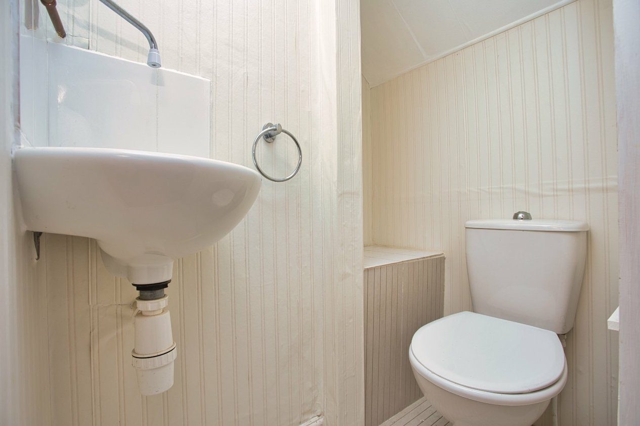 Properties For Sale in De Burgh Hill Dover