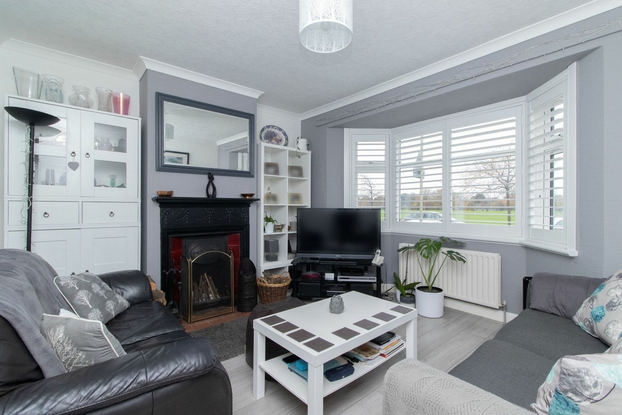 Properties For Sale in Dering Road  Herne Bay