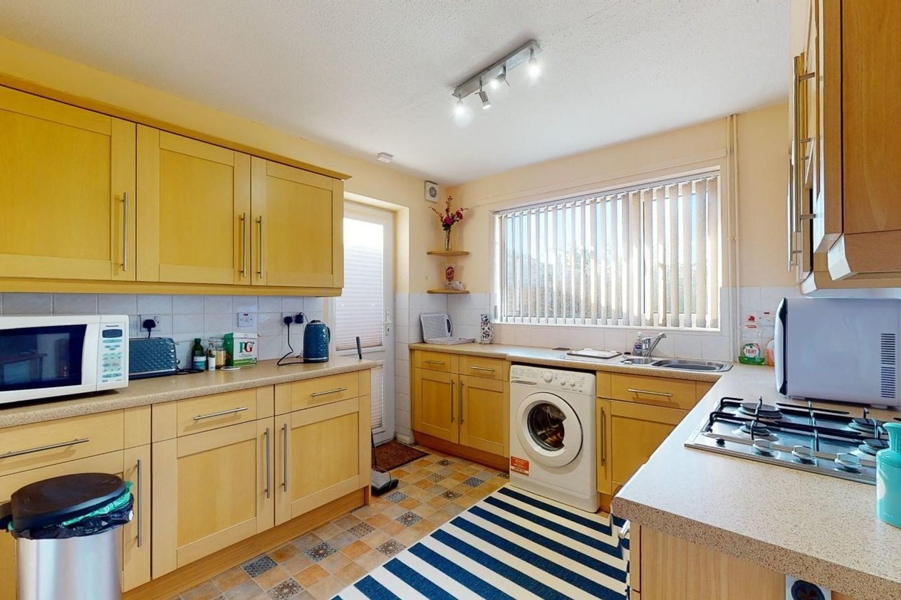 Properties For Sale in Detling Avenue  Broadstairs