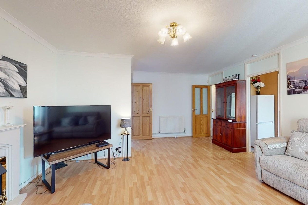 Properties For Sale in Detling Avenue  Broadstairs
