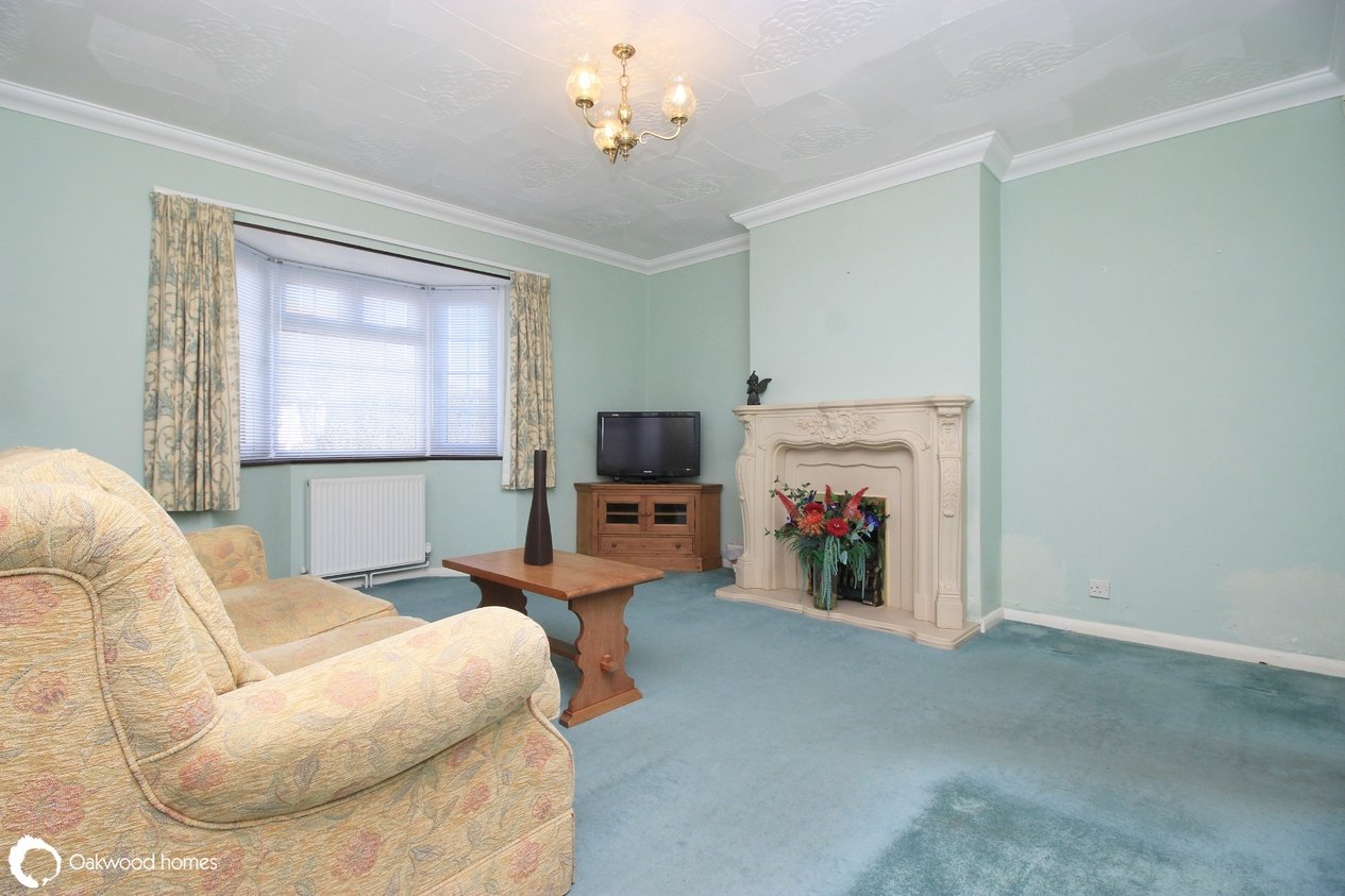 Properties Under Offer in Devon Gardens 