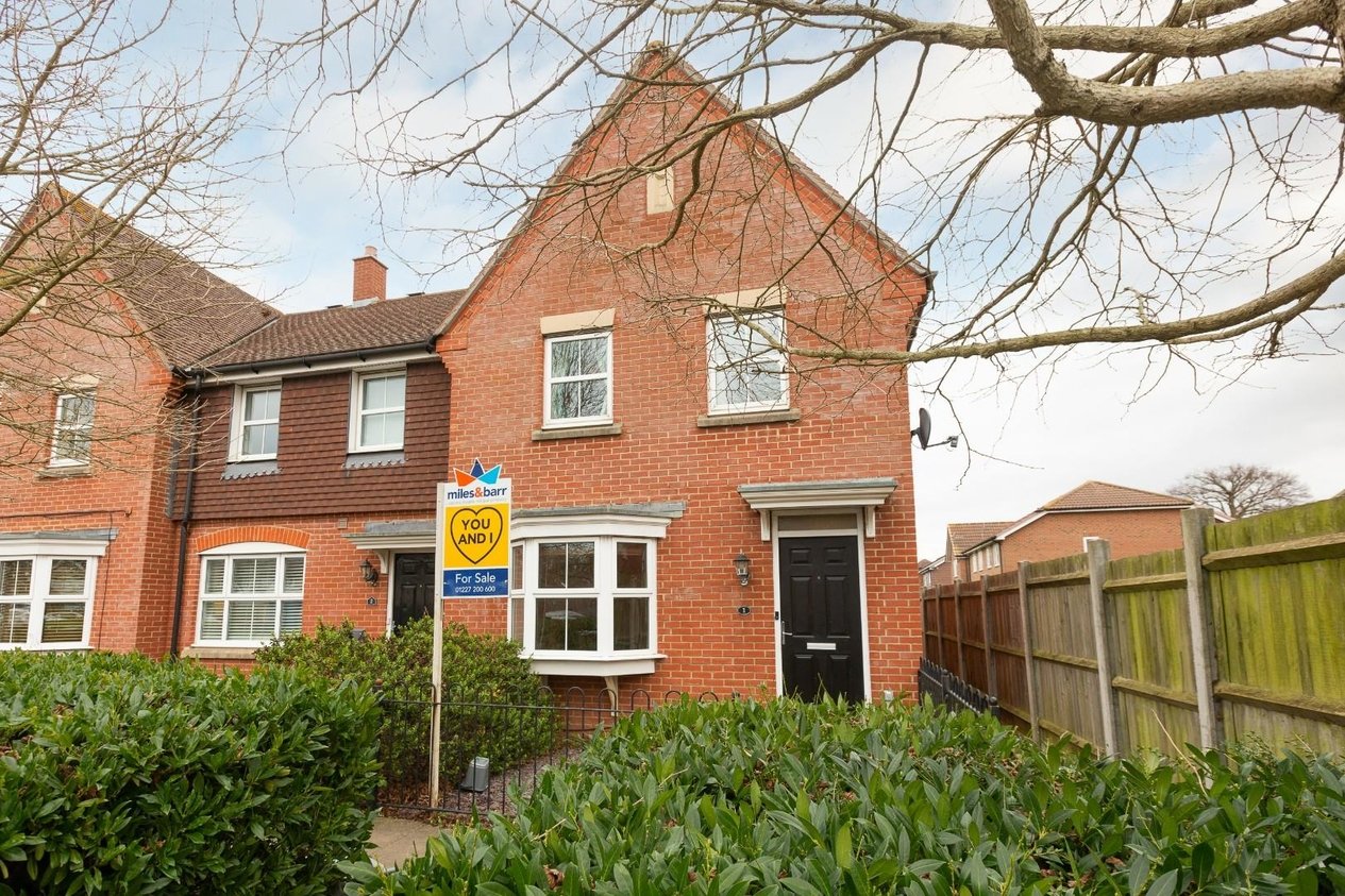 Properties Sold Subject To Contract in Dextor Close 
