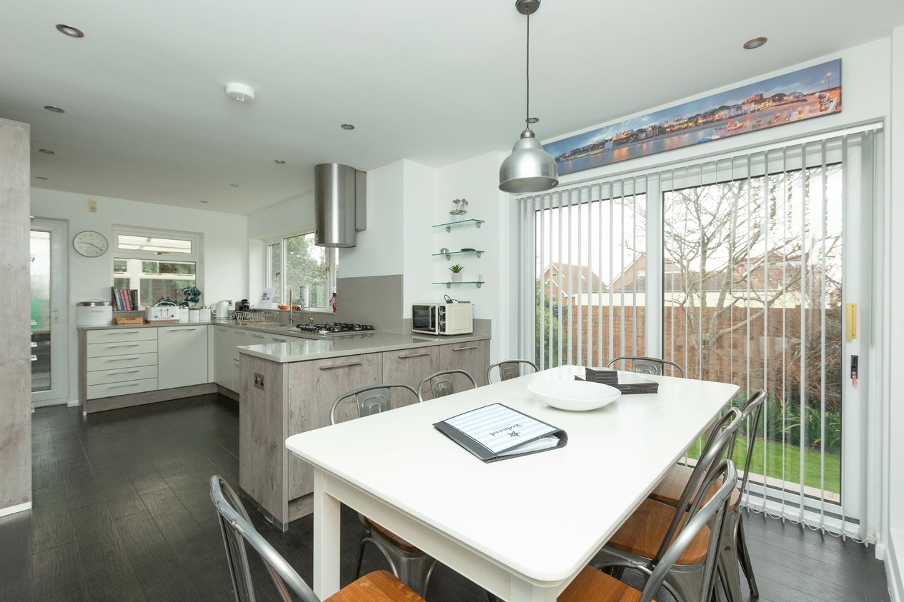 Properties Sold in Dickens Road Broadstairs