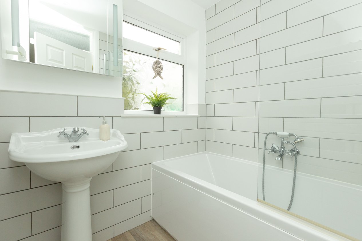 Properties Sold in Dickens Road Broadstairs