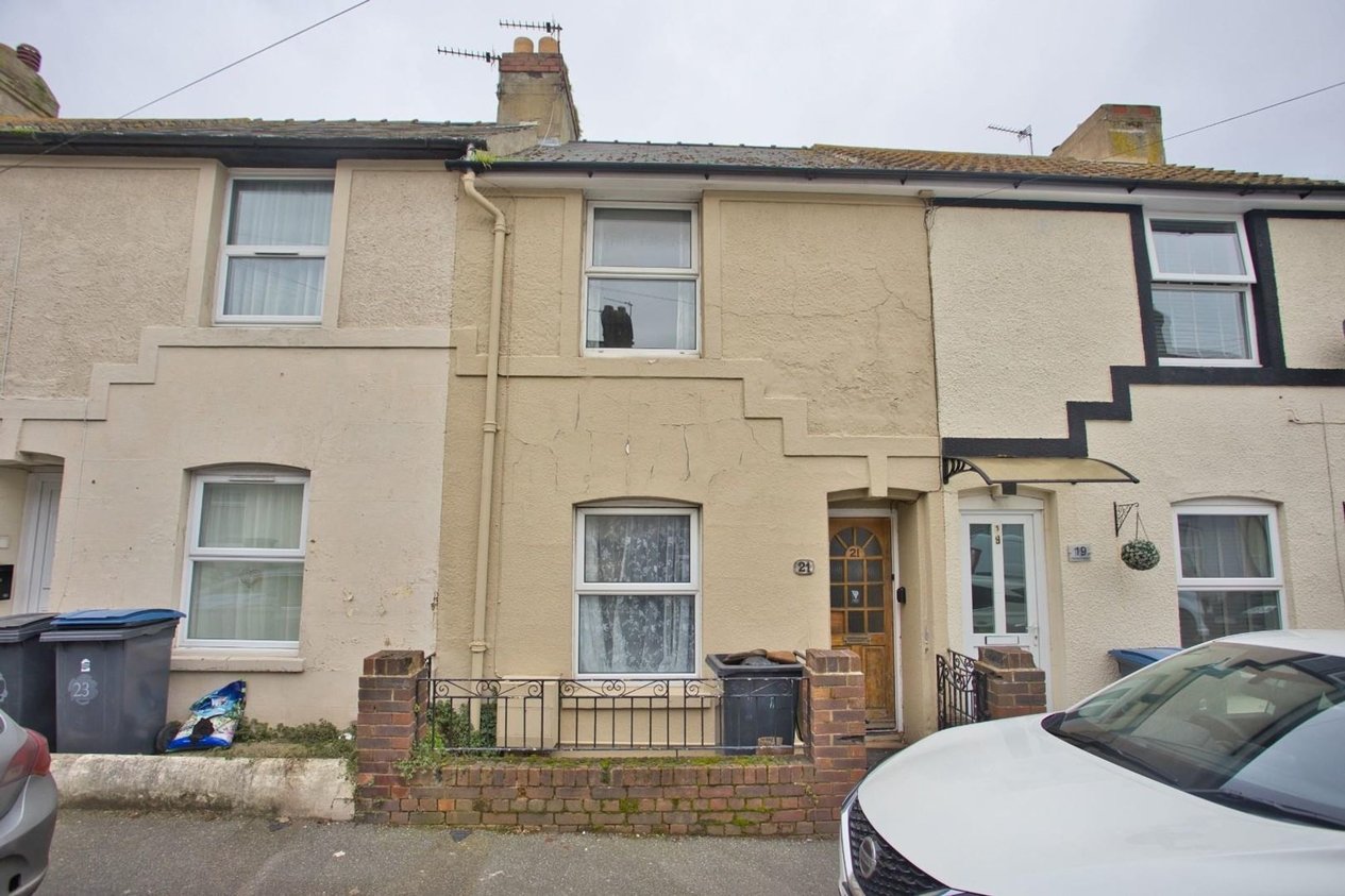 Properties Sold Subject To Contract in Dickson Road  Dover