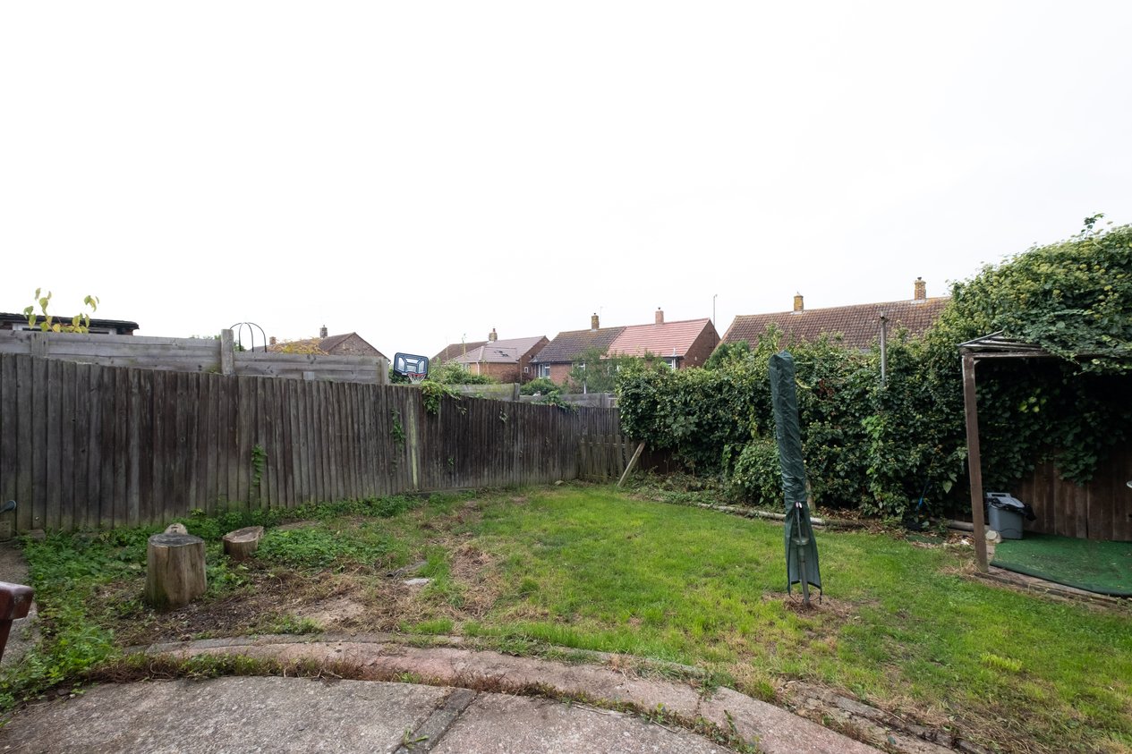 Properties Under Offer in Dorset Road Canterbury