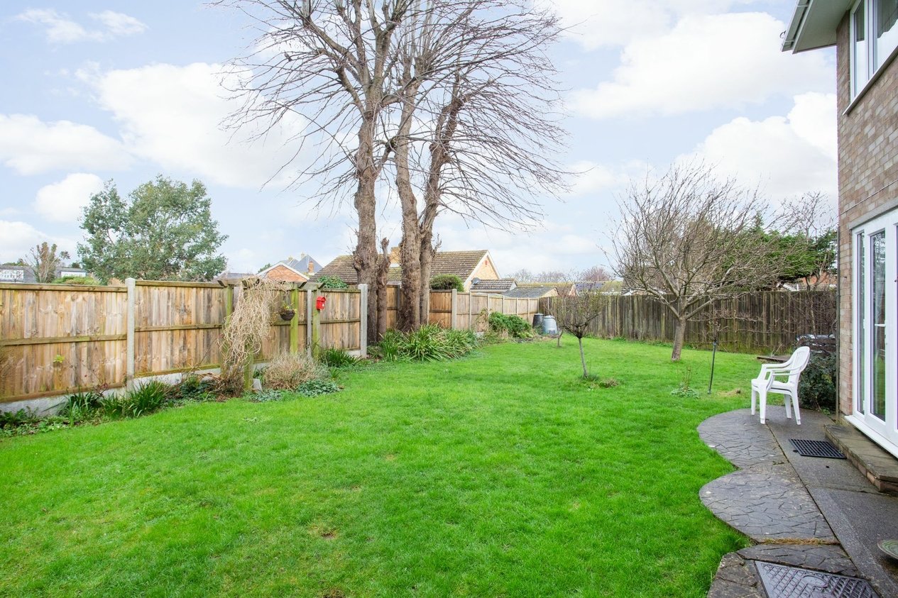 Properties Sold Subject To Contract in Douglas Close  Broadstairs