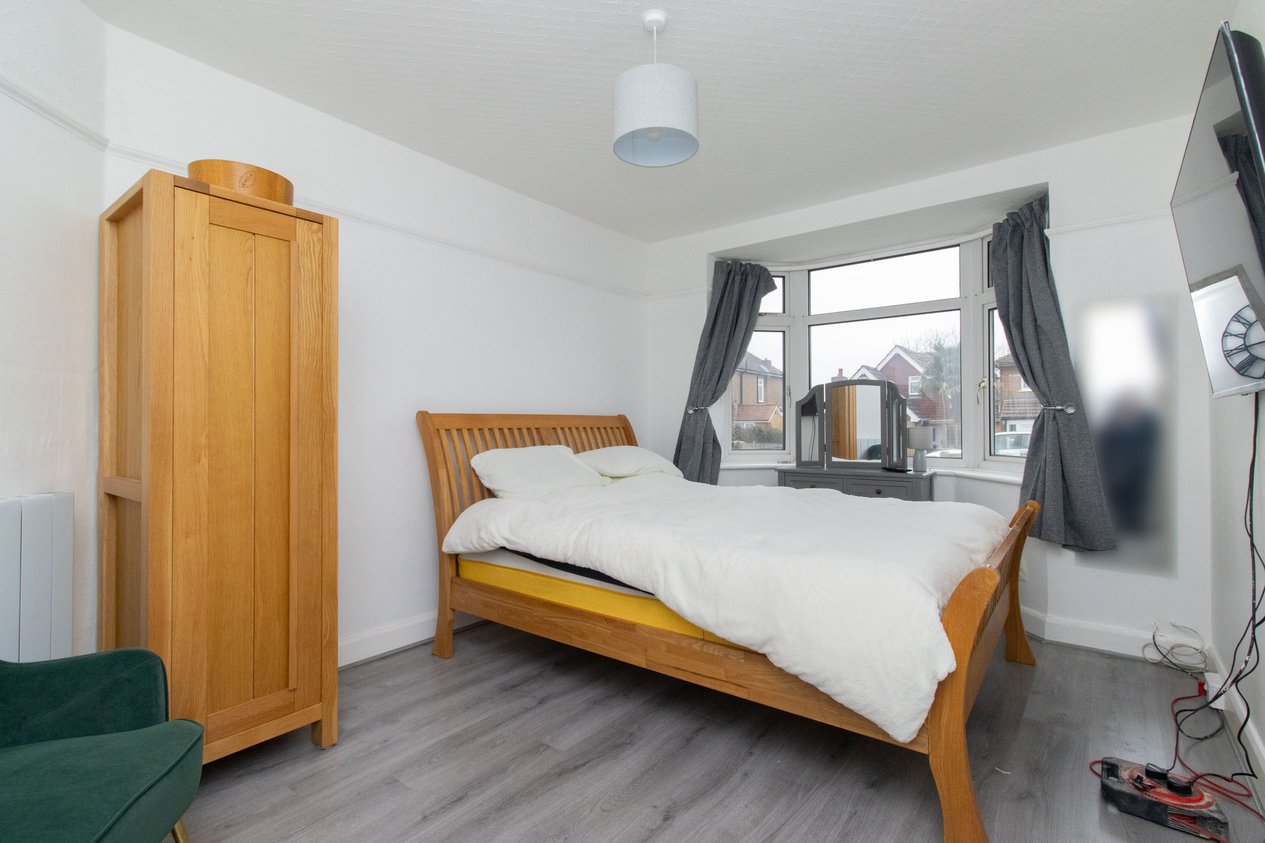Properties For Sale in Douglas Road Herne Bay
