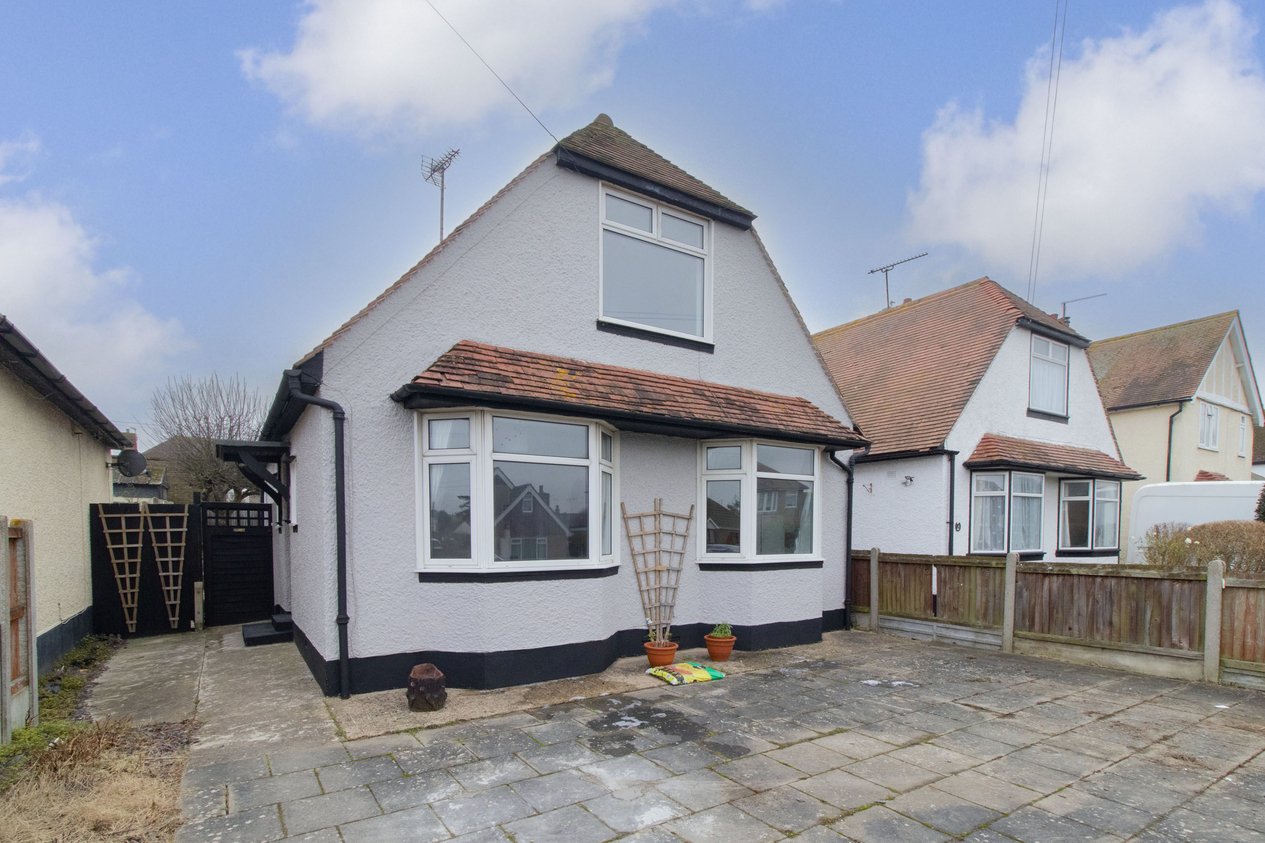 Properties For Sale in Douglas Road Herne Bay