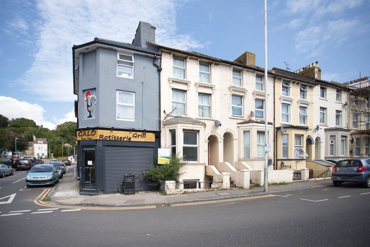 Properties Sold Subject To Contract in Dover Road 