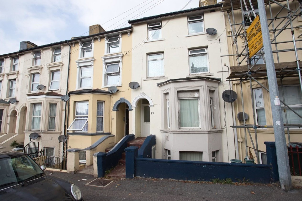 Properties Sold Subject To Contract in Dover Road 