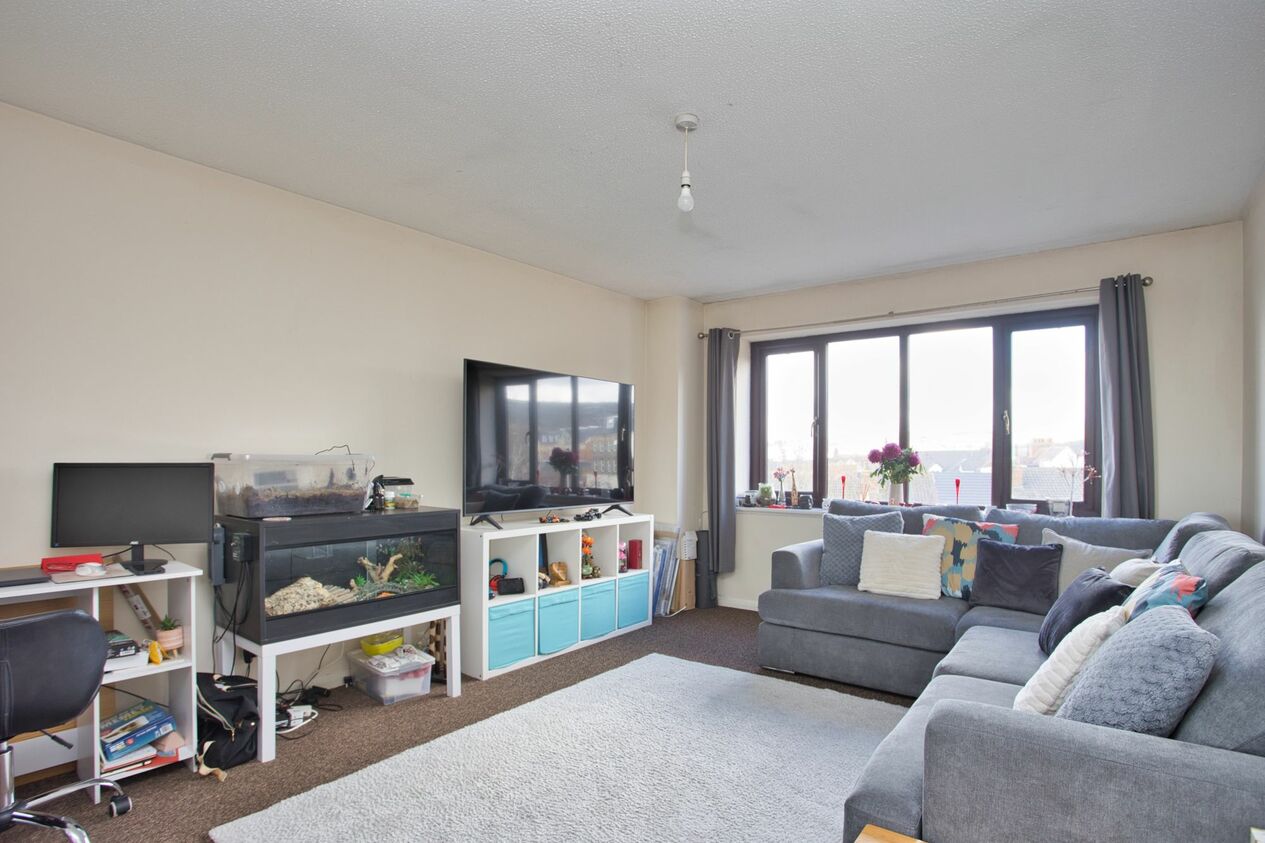 Properties For Sale in Dover Road  Folkestone
