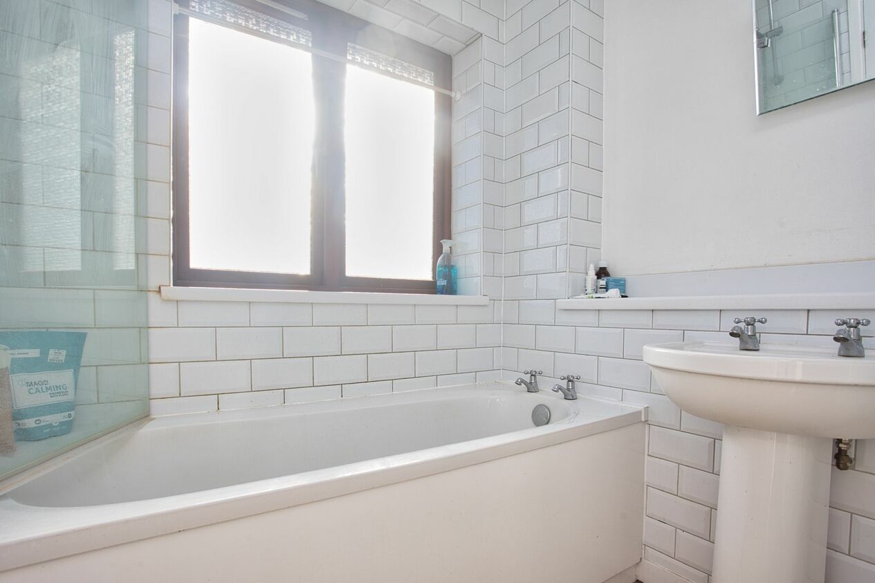 Properties For Sale in Dover Road  Folkestone