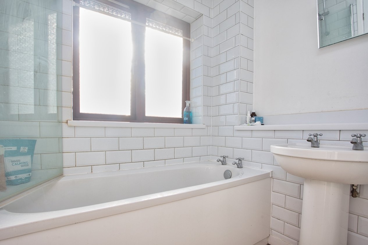 Properties For Sale in Dover Road Folkestone