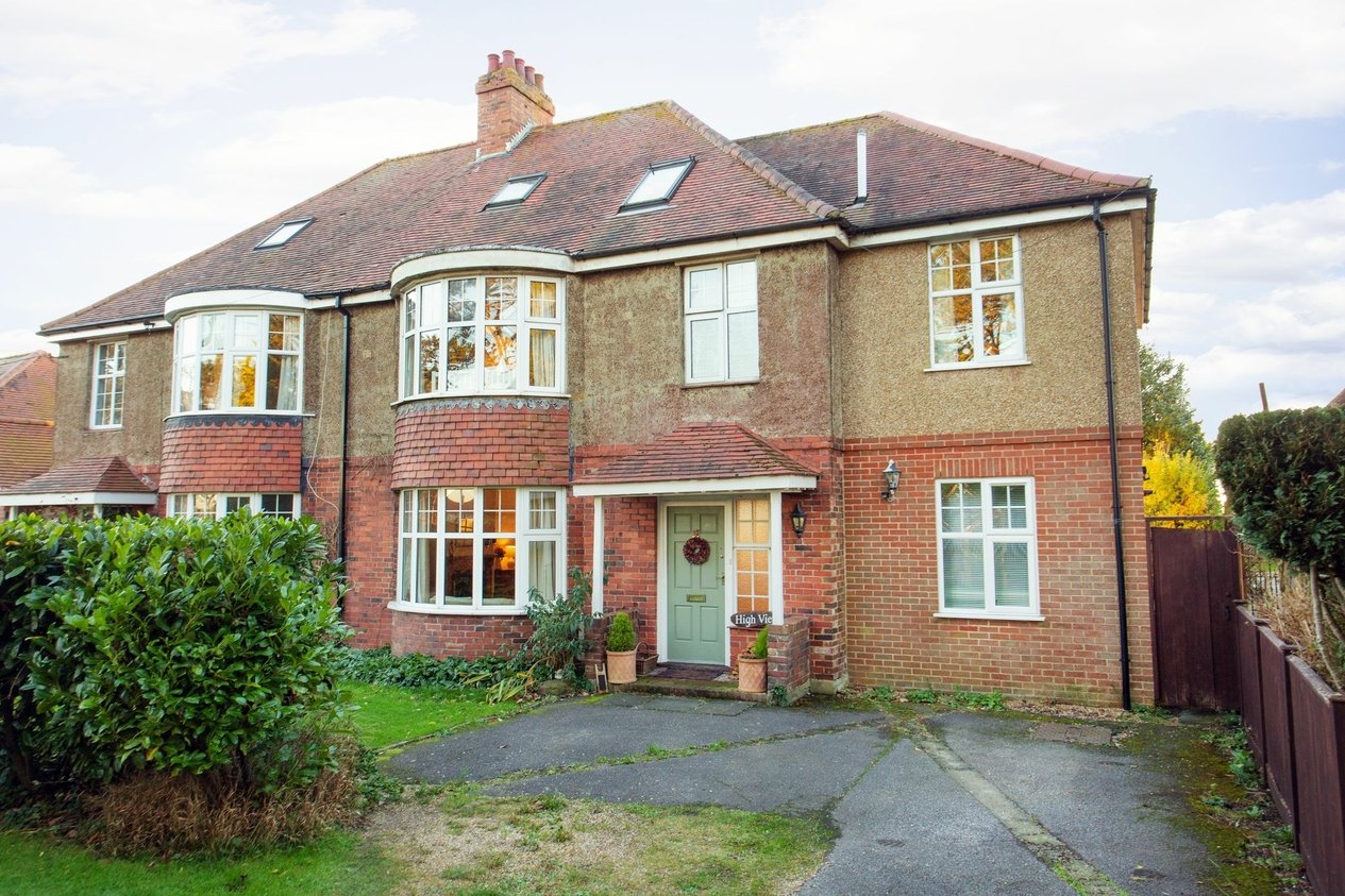 Properties For Sale in Dover Road  Guston