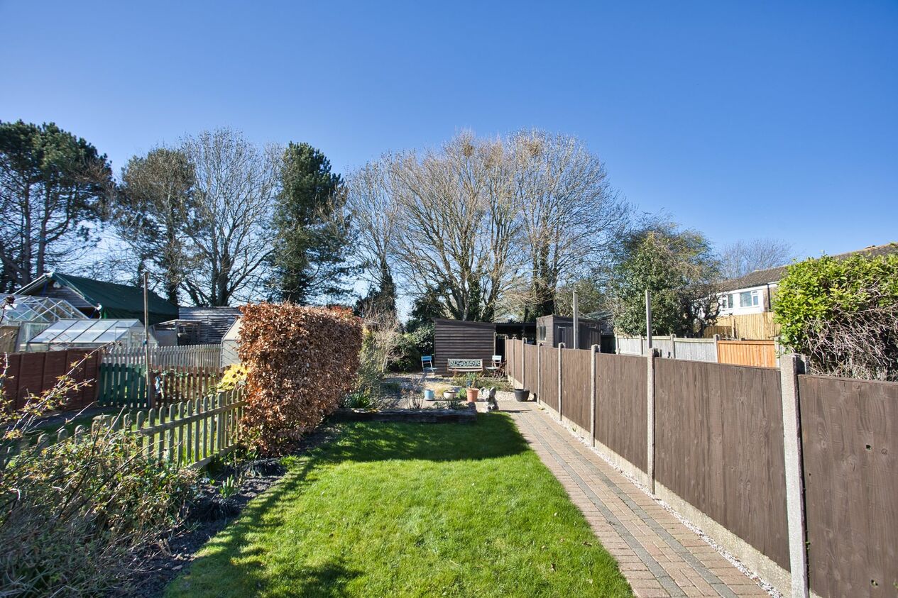 Properties For Sale in Dover Road  Sandwich