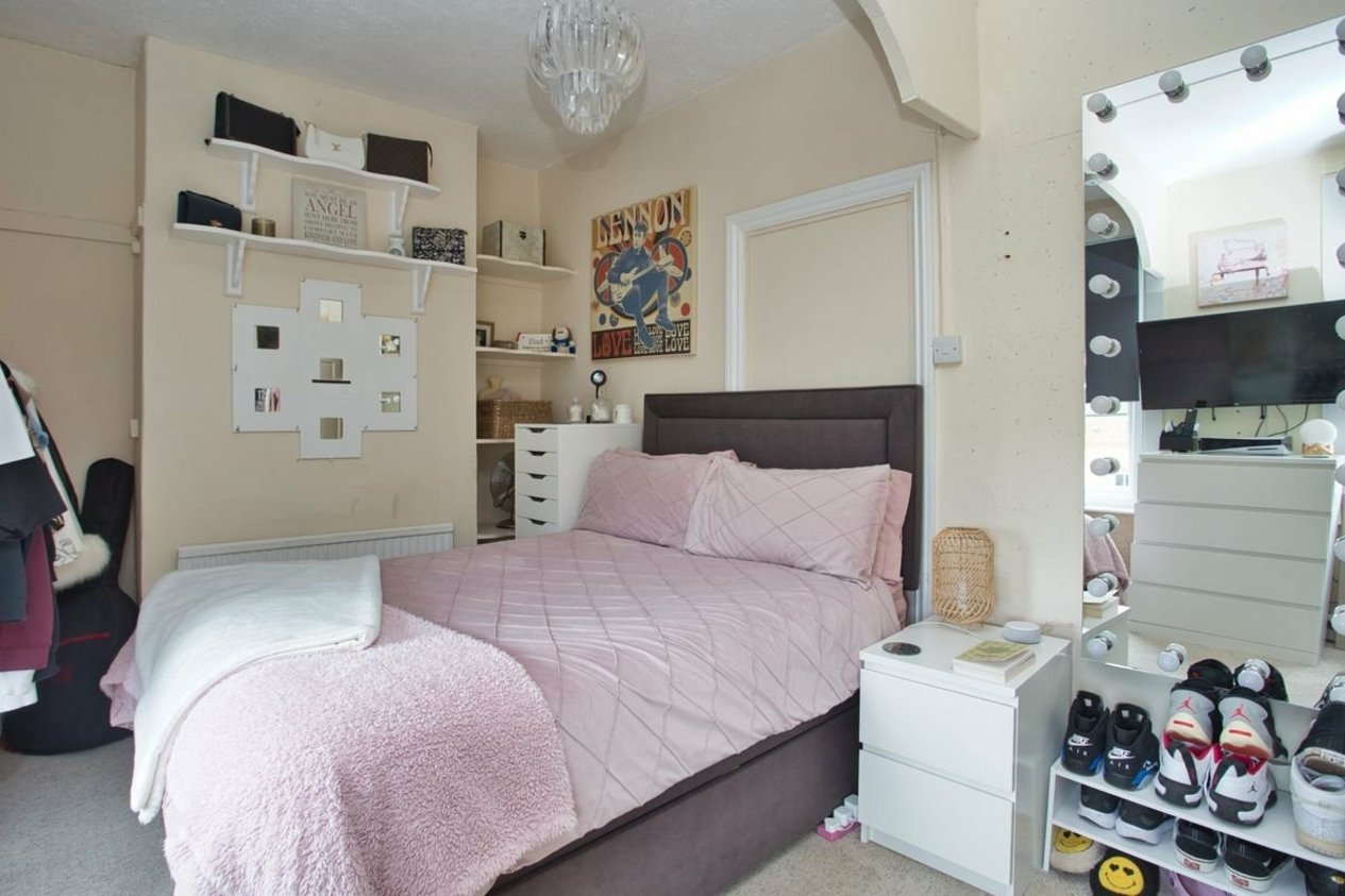 Properties For Sale in Dover Road Walmer