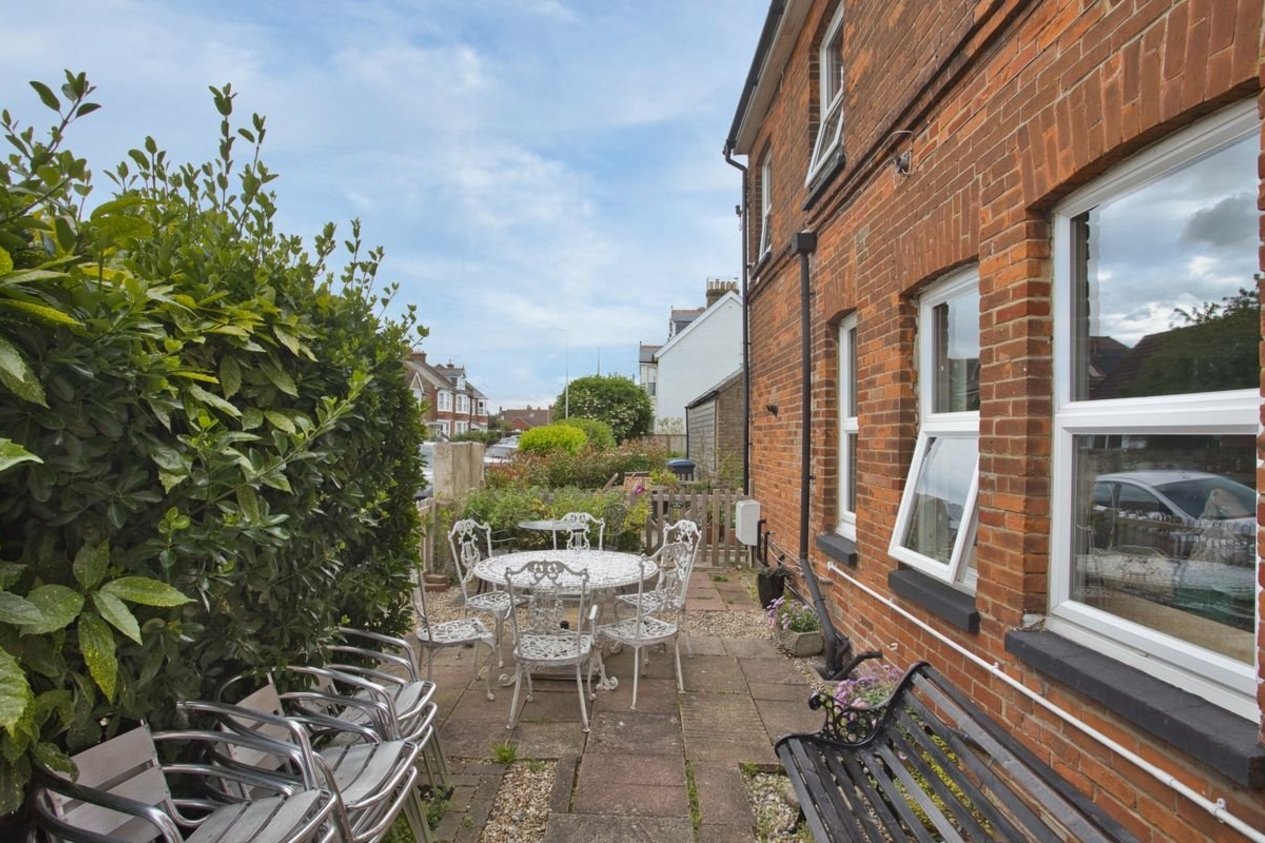 Properties For Sale in Dover Road Walmer