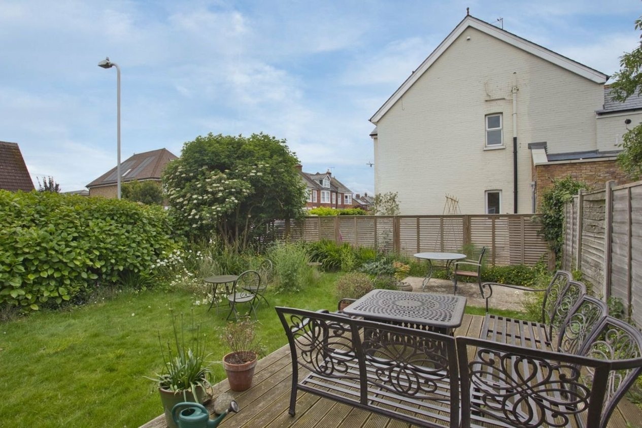Properties For Sale in Dover Road Walmer