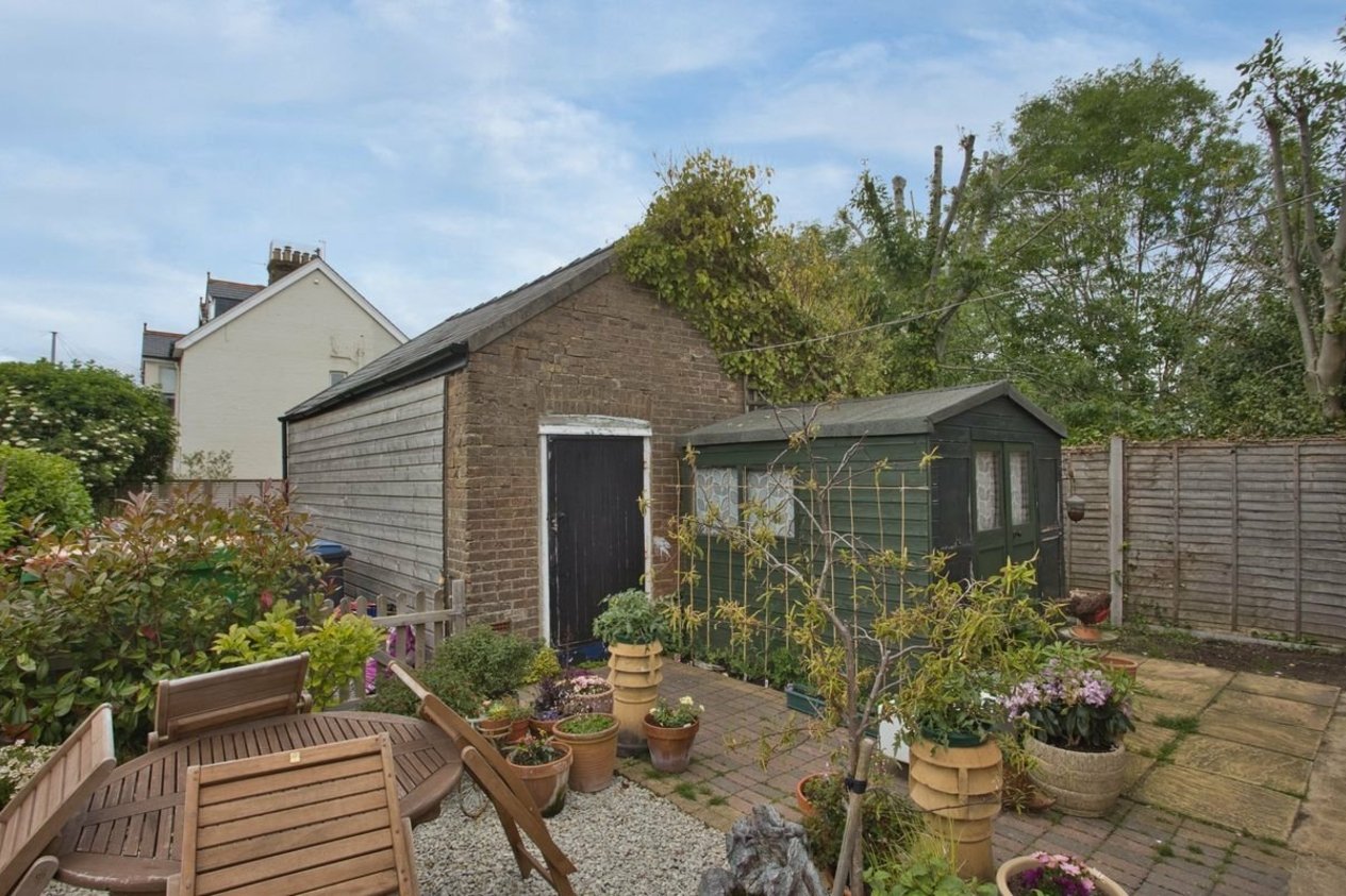 Properties For Sale in Dover Road Walmer