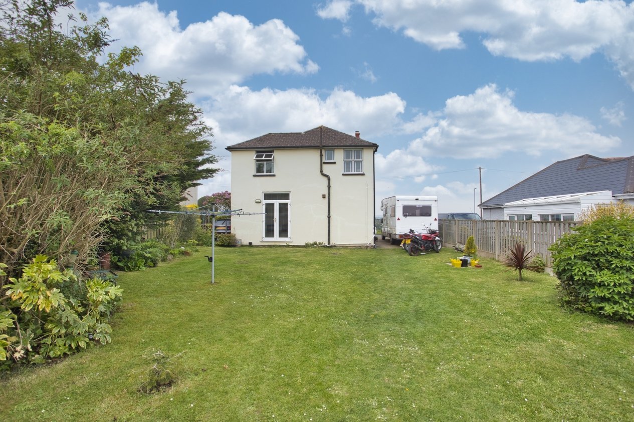 Properties For Sale in Dover Road Walmer