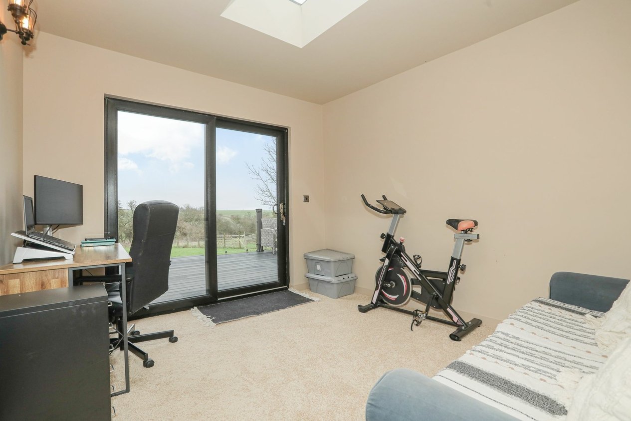 Properties For Sale in Dover Road  Westcliffe