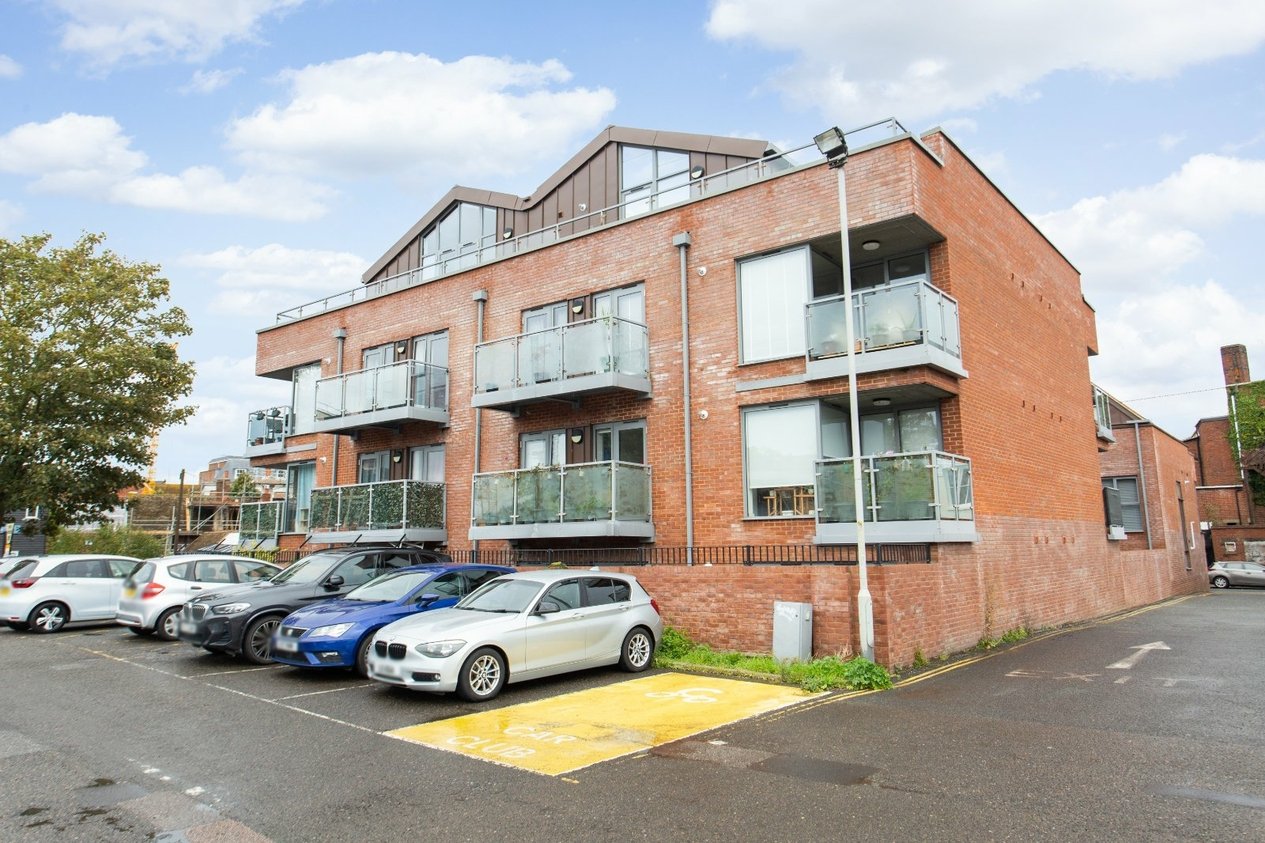 Properties For Sale in Dover Street Canterbury